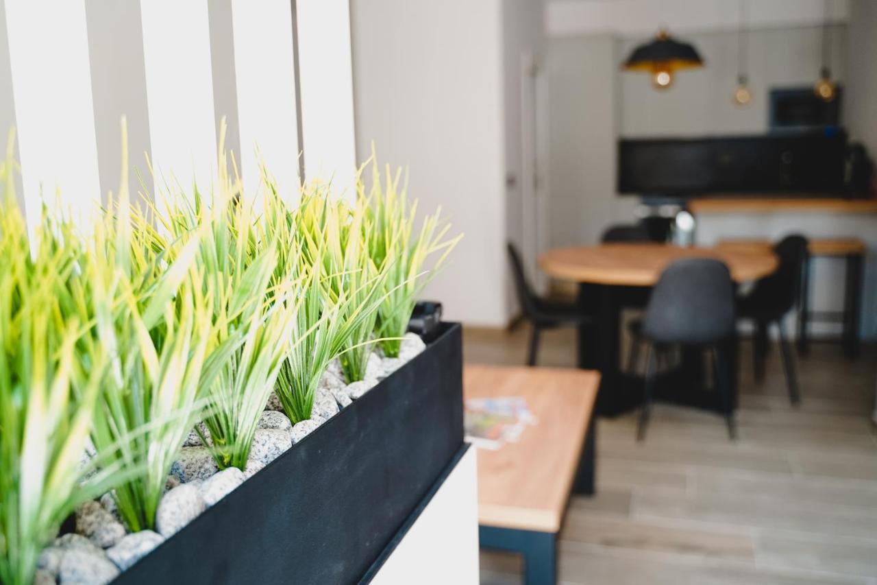 Apartamentos Turia Teruel Exteriör bild