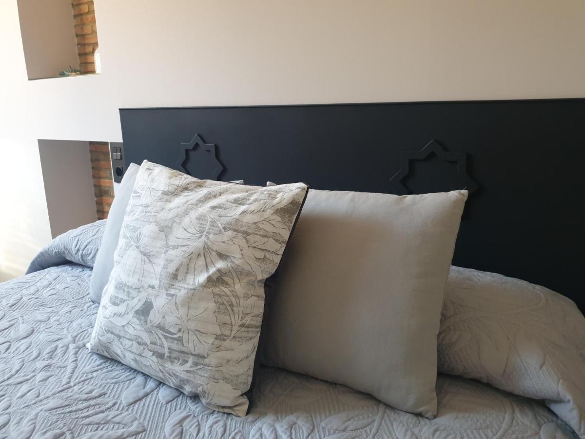Apartamentos Turia Teruel Exteriör bild